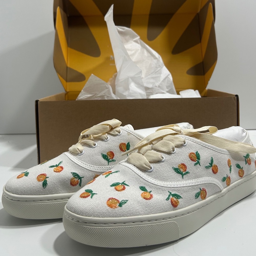 Soludos Womens White Canvas Embroidered Orange Fruit Platform Sneakers Shoes